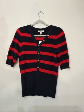 Striped V-Neck Button-Front Sweater Top in Navy & Red
